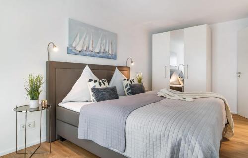 Two-Bedroom Apartment image 10