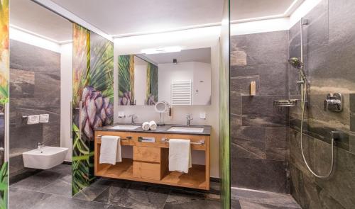 Hotel DAS ROYAL in Obereggen