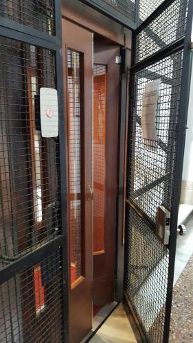 Windows on Rome - image 12