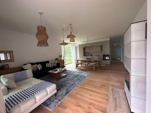 Wunderschönes Apartment Soul Space mit Seeblick im Marina Resort Bad Saarow in Bad Saarow, Deutschland