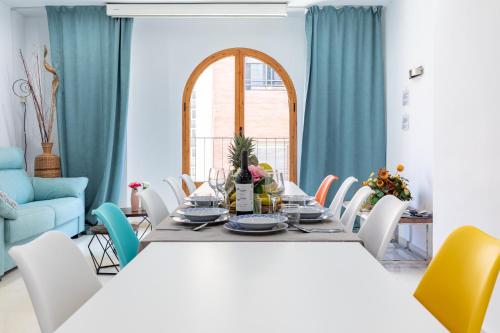 Grand Villa Valencia- large groups-8 min to Center by Metro, Valencie (fotografie 7)