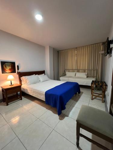 HOTEL ARMENIA CENTRO , TENEMOS AGUA CALIENTE y FACTURACION ELECTRONICA, Gracias in Armenija