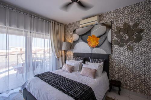 Three-Bedroom Apartment image 7