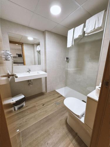 Apartamentos La Era Park - image 13