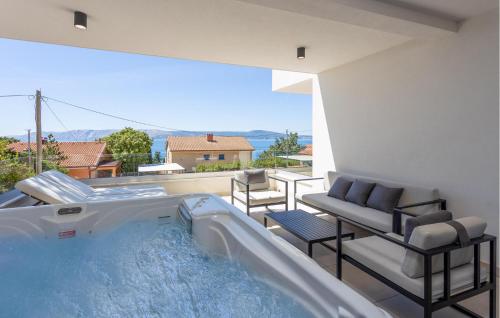 Nice Apartment In Novi Vinodolski