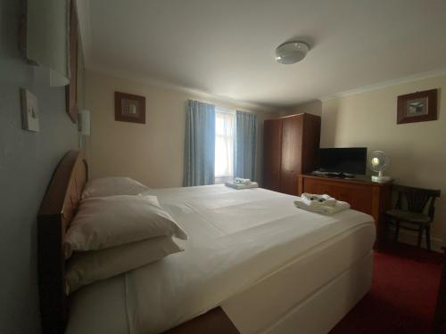 Double Room image 2