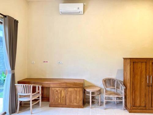 Villa Ras Ubud 2 Bedrooms by Damaresa