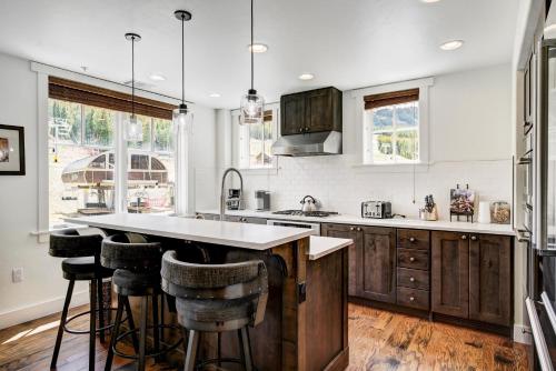 One Ski Hill Place S8309 in Breckenridge, USA