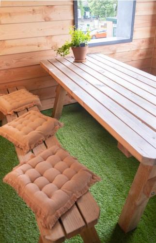 Sint Adelbertus in เอกมอนด์ บินเนน