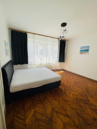 Apartment with Balcony image 1