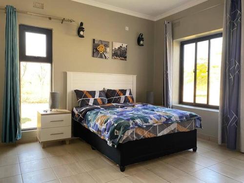 Modern Farm Cottage Located 15 km from Kabwe CBD in นโตโวโลโล