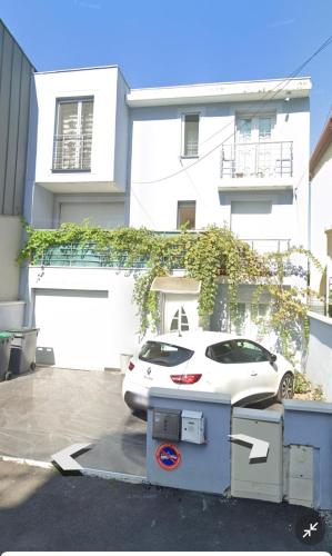 Appartement f3 Sevran in Севран