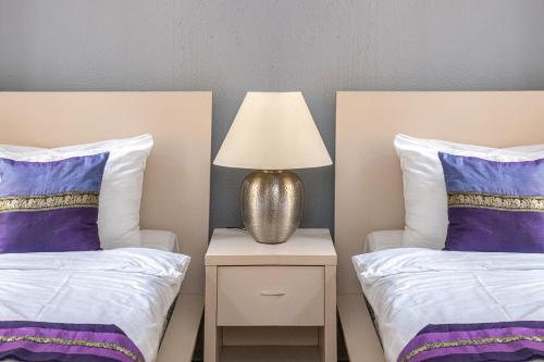 Standard Double or Twin Room image 10