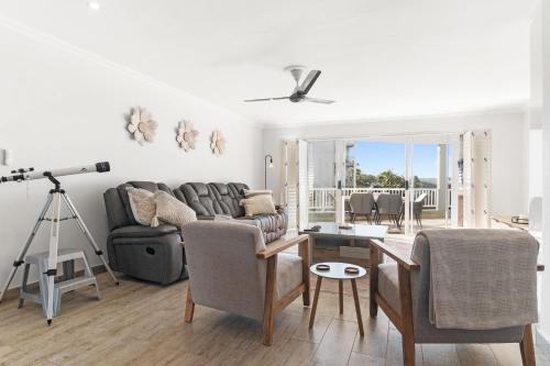 Three-Bedroom Apartment image 10