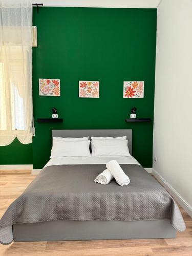 Interno ventidue, Неаполь