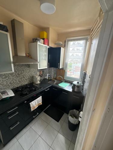 Appartement spacieux avec une belle vue sur le Tribunal de Paris, Paris (Foto 7)