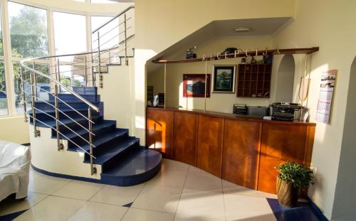 Hotel Ana 2
