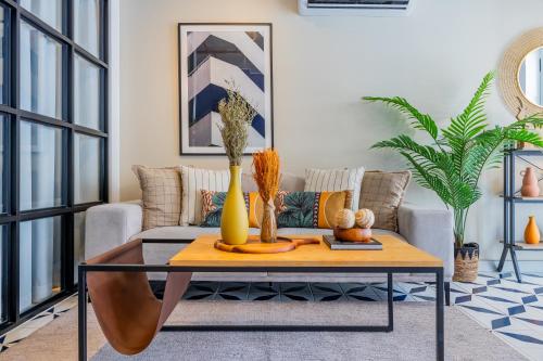 Two-Bedroom Deluxe Apartment with Balcony image 7