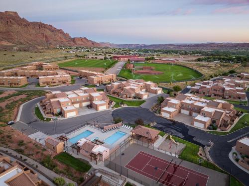 Rim Village Vista - Unit 10 - A8 - image 2
