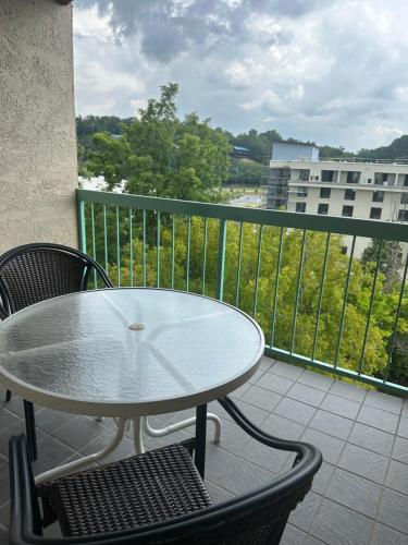 River Place Condos 609 1BD 2 Bath - image 11