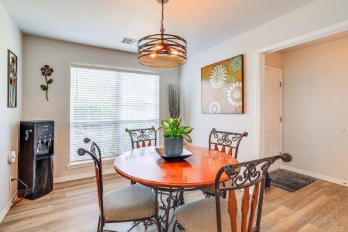 Fenced Yard Bike-Friendly Home in Bentonville! in Bentonville, USA