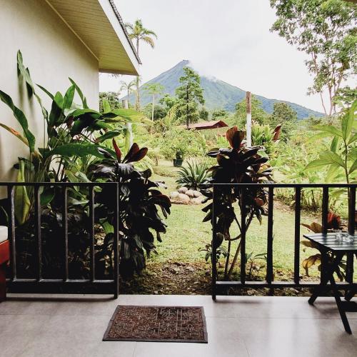 Yellow Tree Suites in La Fortuna