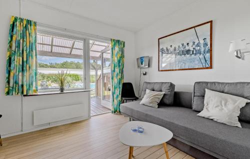 Awesome Apartment In Nexø With Sauna in Snogebaek