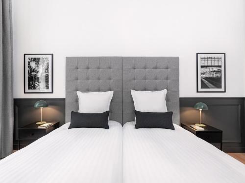 LivinParis - Luxury AC 3 Bedrooms Le Louvre II - main image