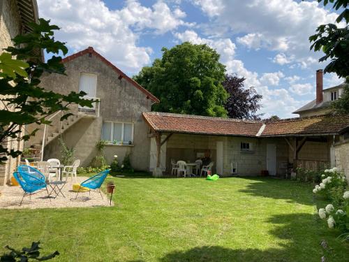 Carré Vintage, gîte années 50 avec jardin proche Laon (Carre Vintage, gite annees 50 avec jardin proche Laon) in Grandlup-et-Fay