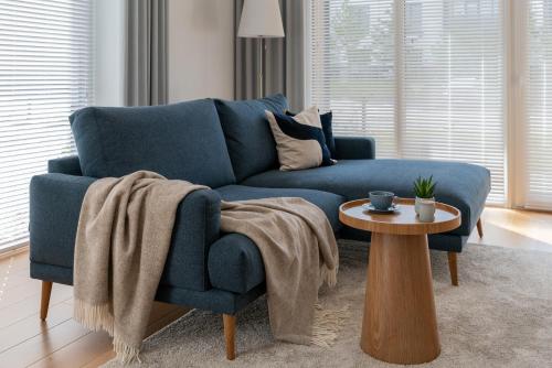 D33 Vilnius - Brand New Luxury Apartment with Terrace, Garden, AC and Parking, Vilnius