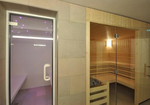 สปา, Haus Helga in ใจกลางเมืองบรันด์