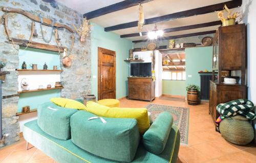 Four-Bedroom Holiday Home