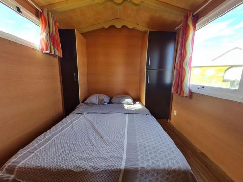 1 double bed, 1 sofa bed