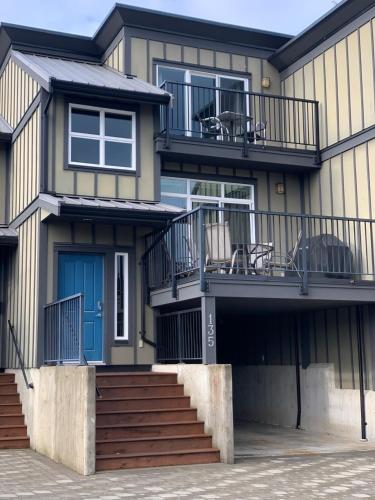 Race Rocks Townhouse - Sooke in ซูเก (บริติช โคลัมเบีย)