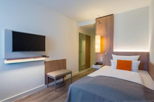 Comfort Single Room image 3