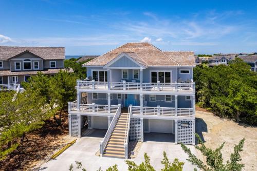 Five-Bedroom Holiday Home image 10