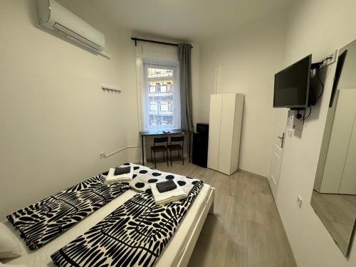 MaNo Studios Budapest II - image 11