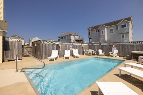 Four-Bedroom Holiday Home image 10