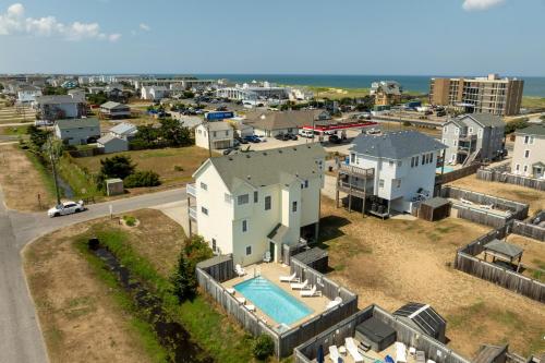 Four-Bedroom Holiday Home image 7