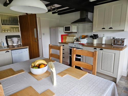 Vista exterior, Nant-Isa in Stone