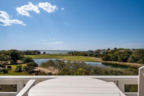 Six-Bedroom Holiday Home image 10
