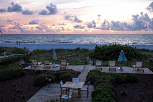 Beach Trail Bungalow Triplex in Indian Rocks Beach