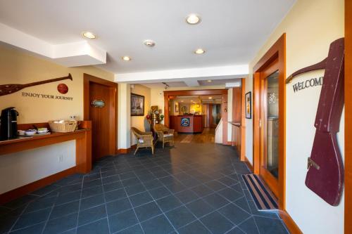 Sidney Waterfront Inn & Suites in Sidney, Canada