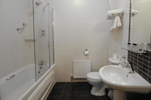 The Coach House Hotel - image 4