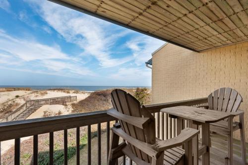 QA4 Coastal Comfort - image 4