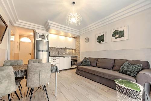 Tenerifeopenhome Costa Adeje prestige apartment with pools 3