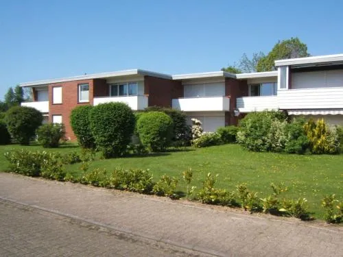 "Seestrasse" 24 Merchant in Horumersiel, Deutschland