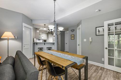 Two-Bedroom Apartment image 3