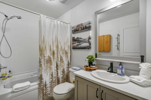 Two-Bedroom Apartment image 7