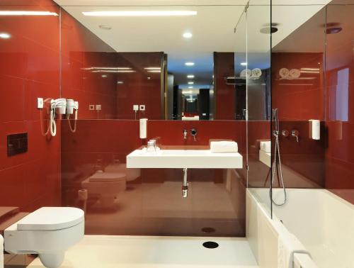 Open Village Sports Hotel & Spa Club - image 2